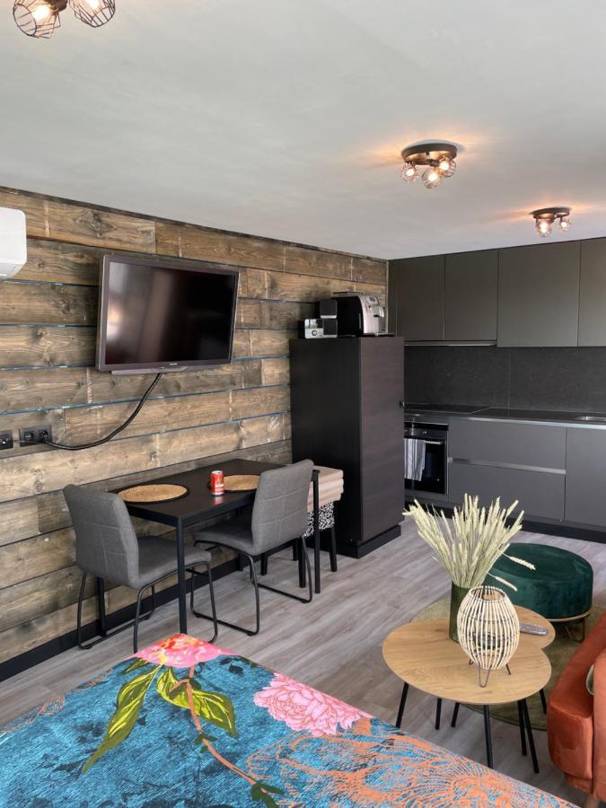 Вілла Tiny House Westdorpe Екстер'єр фото